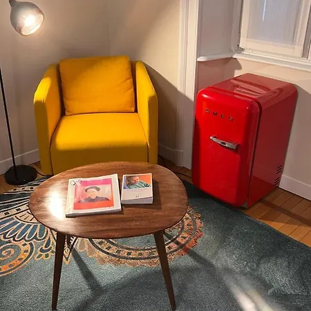 לינה וארוחת בוקר Liberty 4*