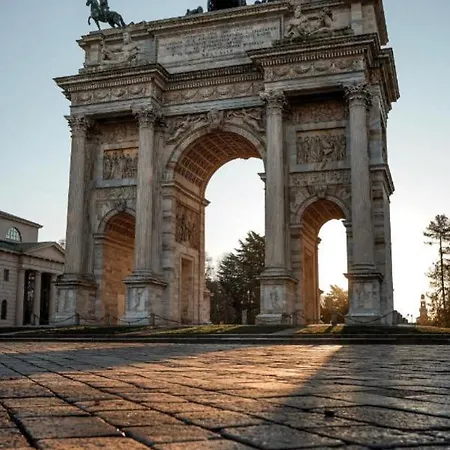 Liberty לינה וארוחת בוקר 4*